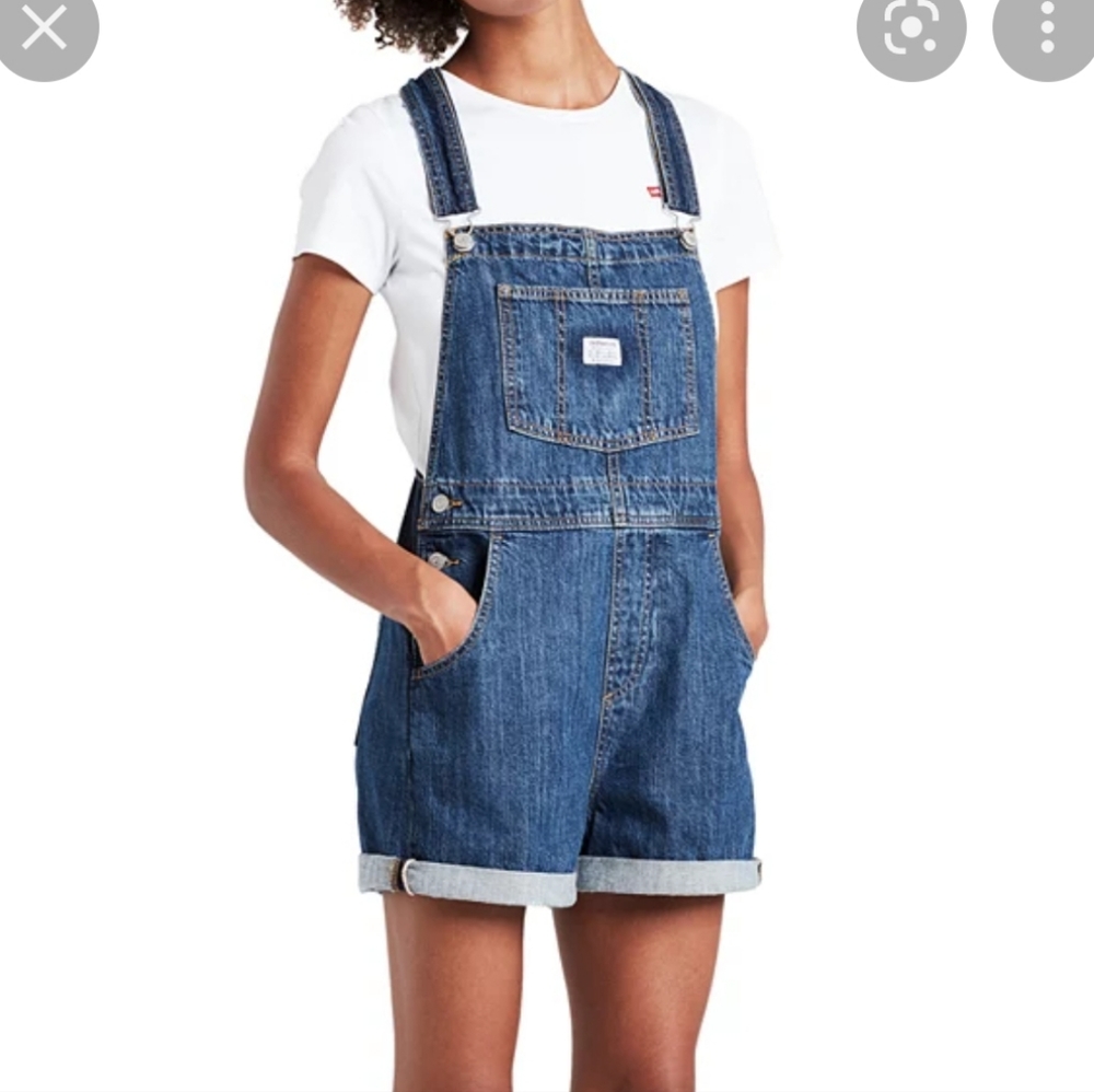 Levis vintage baggy shortalls size medium